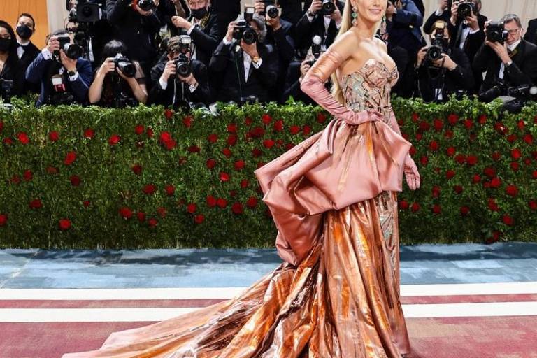 Vive la Gala del Met 2022 una noche de extremo glamour