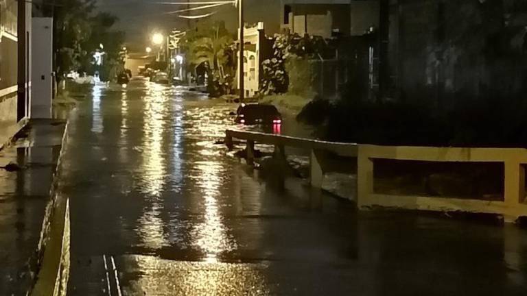 Mazatlán sufre los estragos de la primer gran lluvia derivada de ‘Dolores’