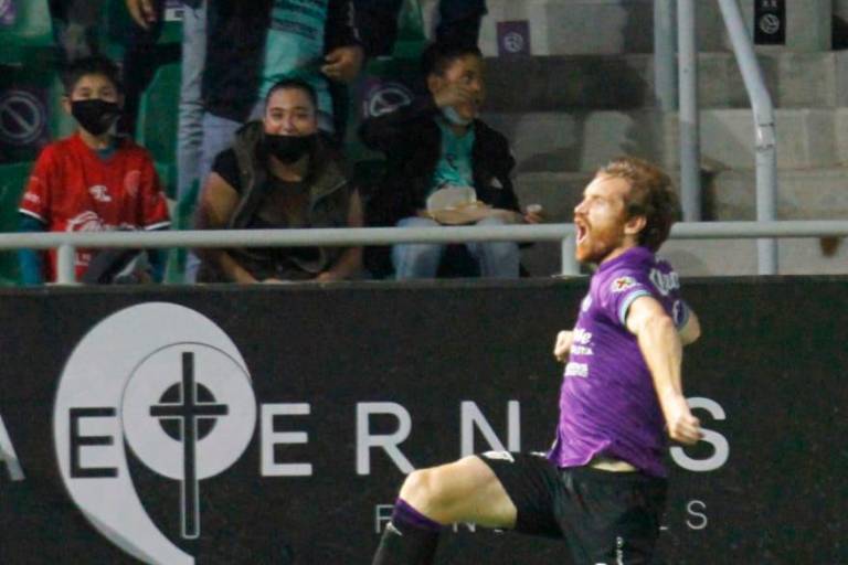 Mazatlán FC regresa a la senda ganadora con goleada en casa