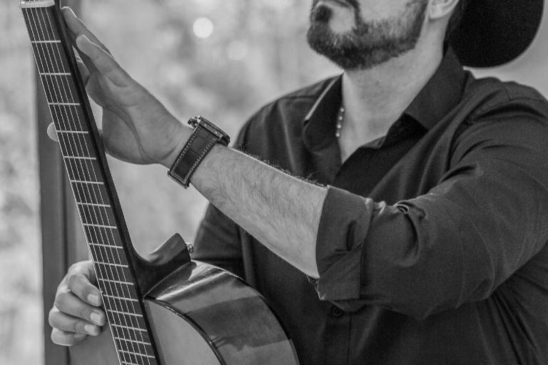 Pancho Ugalde rinde tributo a Joan Sebastian con ‘Envidia’