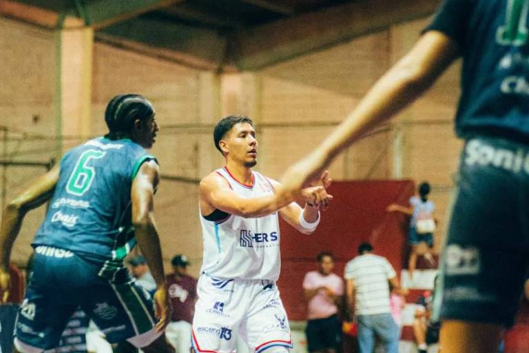 Marinos Basketball tendrá duelos clave en Nogales y Hermosillo