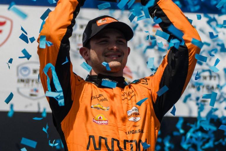 Pato O’Ward queda segundo en St. Petersburg