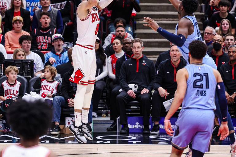 Caruso y Beverley, la muralla en defensa que empuja el renacer de Chicago Bulls