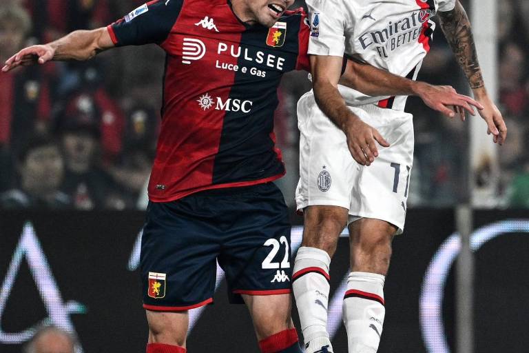 El Milan se impone al Génova de Johan Vásquez para tomar la cima en Italia