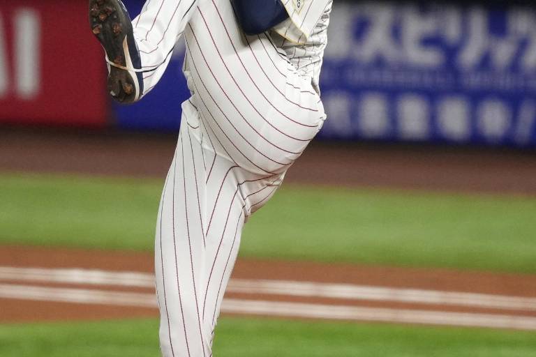 Roki Sasaki reduce su lista de potenciales destinos a Dodgers, Padres y Azulejos