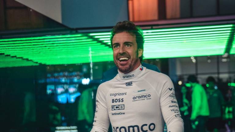 Fernando Alonso firma un nuevo acuerdo con Aston Martin para acabar con las especulaciones