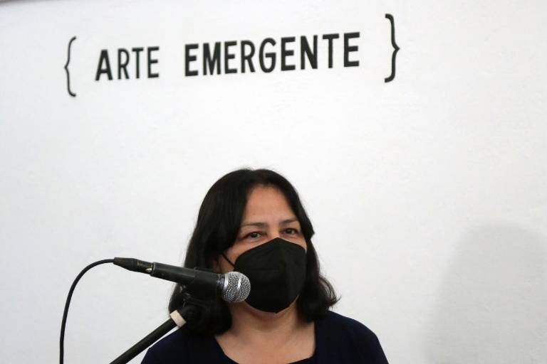 Abren exposición Entorno de la niñez con piezas del acervo Isic-Masin