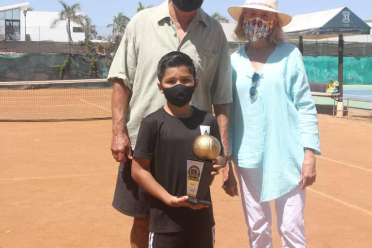 Todo un éxito el Torneo de Tenis Nancy Grimes de Semana Santa 2021