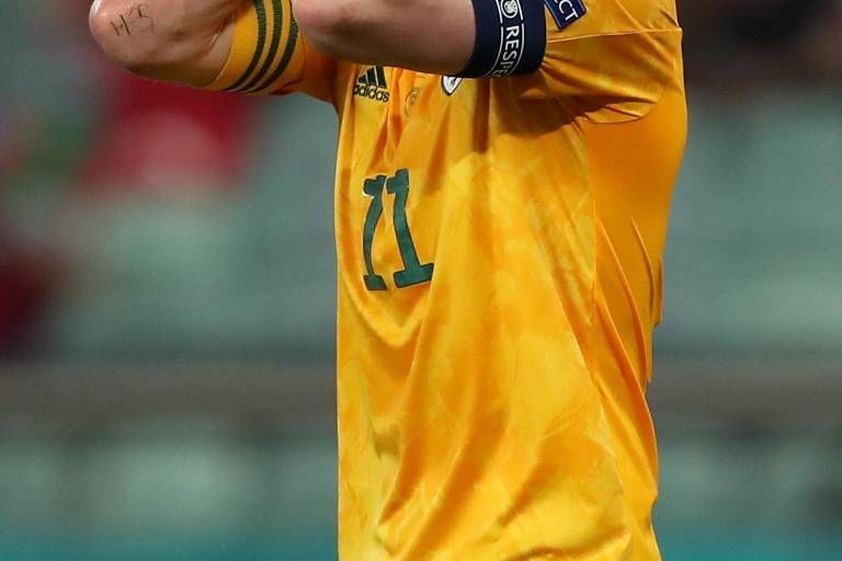 Bale desperdicia penalti, pero Gales vence 2-0 a Turquía en la Eurocopa