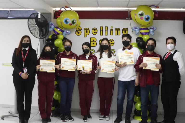 Muestran su talento en el Spelling Bee en el Colegio Sebec