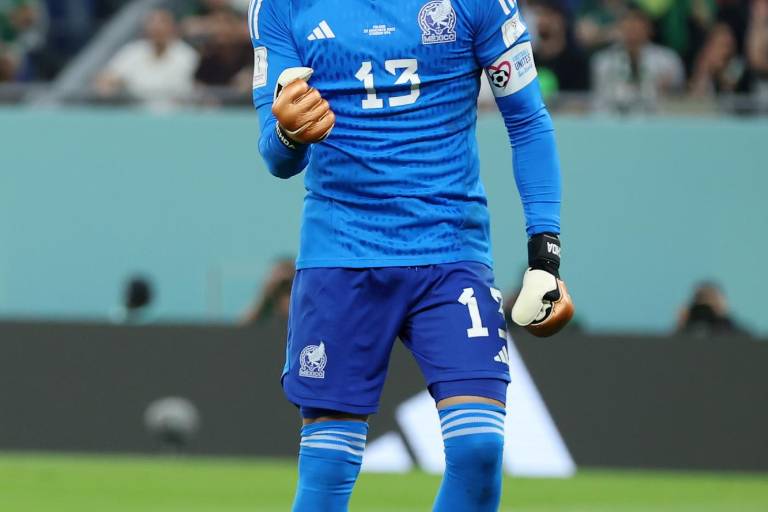 Guillermo Ochoa se suma al histórico ‘club de los cinco’ en mundiales