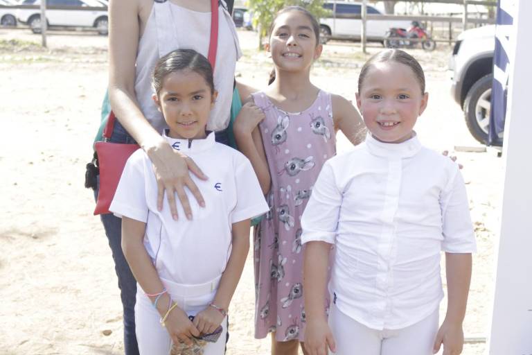 Jinetes y amazonas se reúnen en la Primera Copa Ecuestre 2021