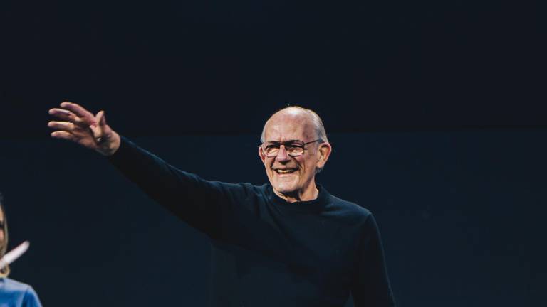 Christopher Lloyd desata la nostalgia en la CCXPMX26 .