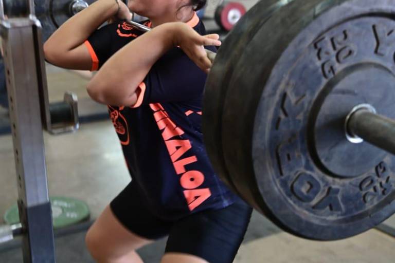 Universitarios se alistan para representar a México en torneos de talla internacional