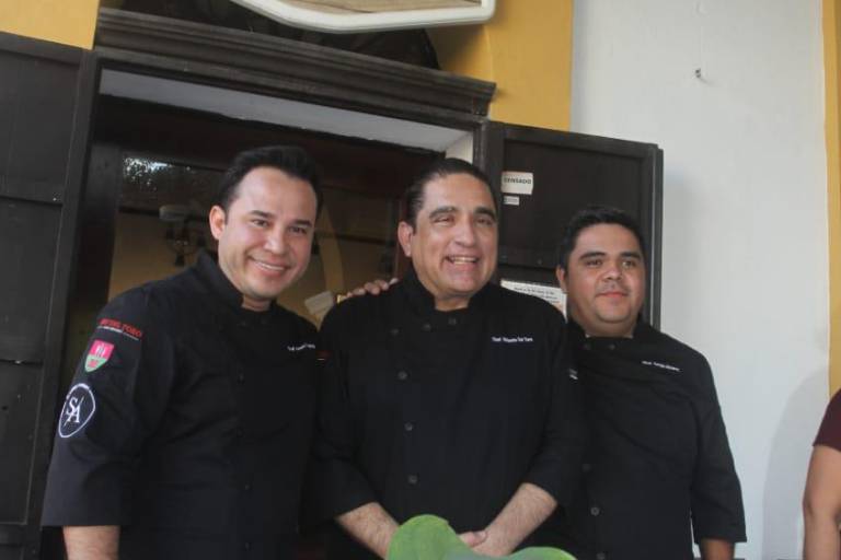 Invitan a festejar su quinto aniversario con una cena gourmet de la Cocina Baja Med