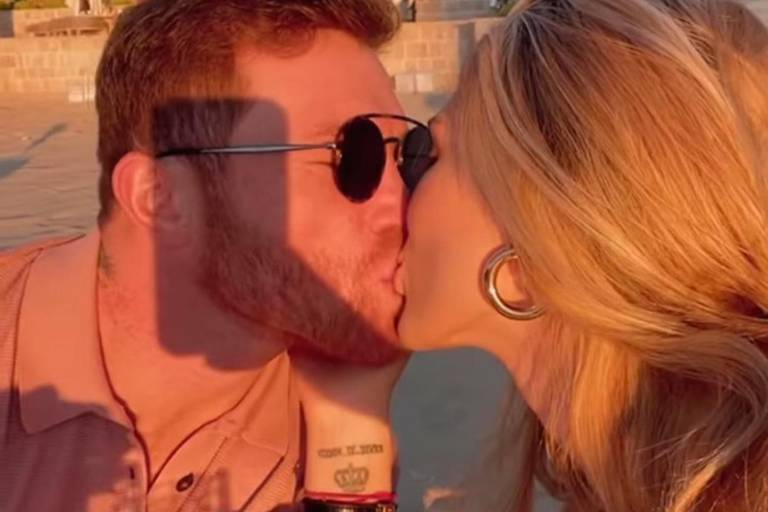 ‘Canelo’ baila al ritmo de Los Tucanes de Tijuana durante su luna de miel