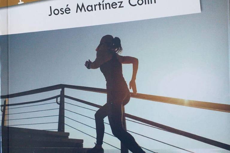 Escribir es contribuir con la sociedad, asegura el Padre José Martínez Colín