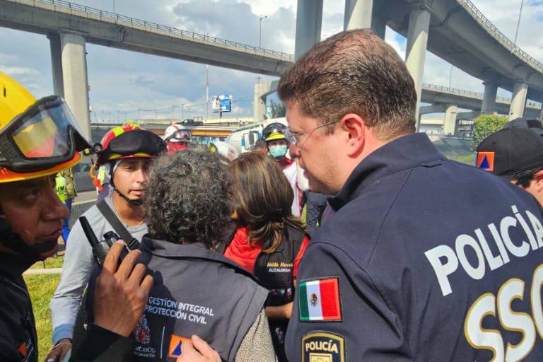 Policías de CDMX relatan su labor de rescate tras explosión de pipa en Iztapalapa