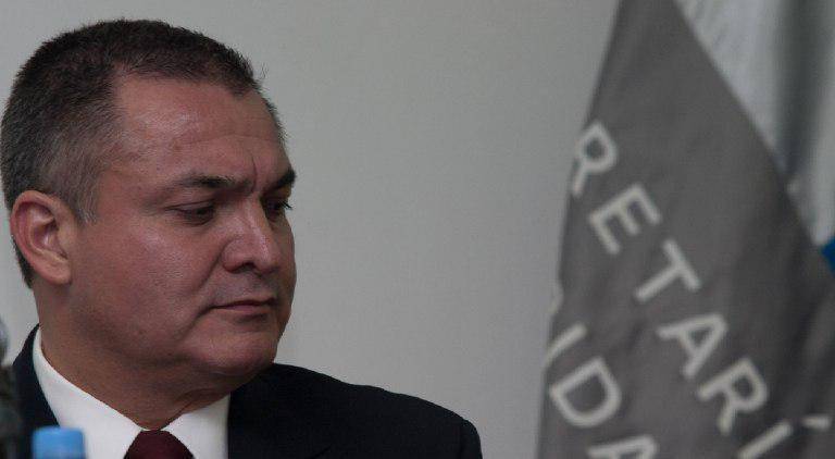 Tribunal niega a García Luna acceso a investigación de FGR en su contra