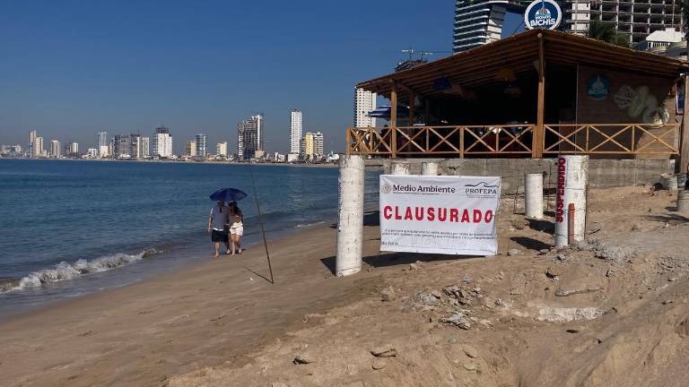 Profepa informó que la obra que se realizaba en la zona de playa fue clausurada en su totalidad tras no tener la autorización en materia de impacto ambiental.