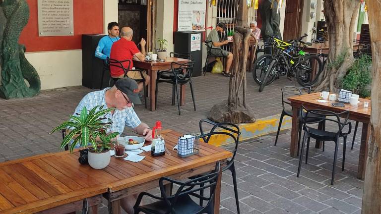 Disminuye afluencia de comensales en restaurantes de Mazatlán por cuarta ola del Covid-19