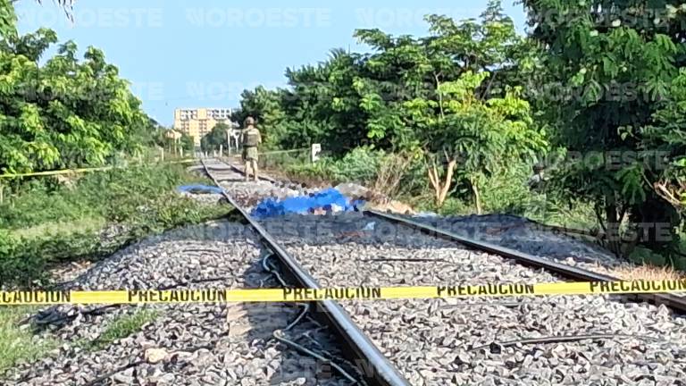 Un hombre perdió la vida tras ser arrollado por el tren en las vías de Mazatlán.