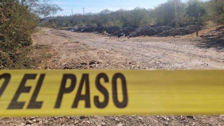 Cerca del canal San Lorenzo, al sur de Culiacán, fue encontrado un hombre asesinado.