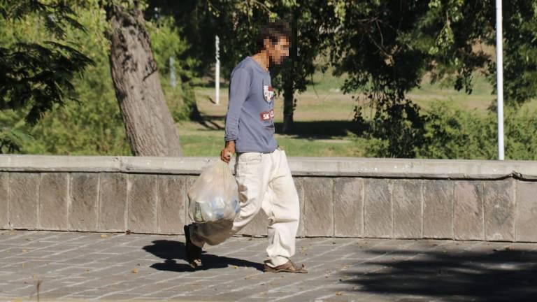 Por bajas temperaturas, brinda Protección Civil apoyo a 3 personas en situación de calle
