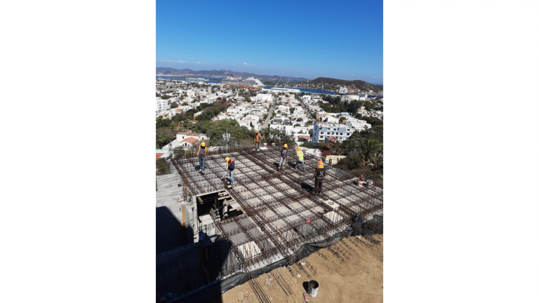 El miércoles se reanudaron las labores en una obra de construcción de condominios en Cerro del Vigía