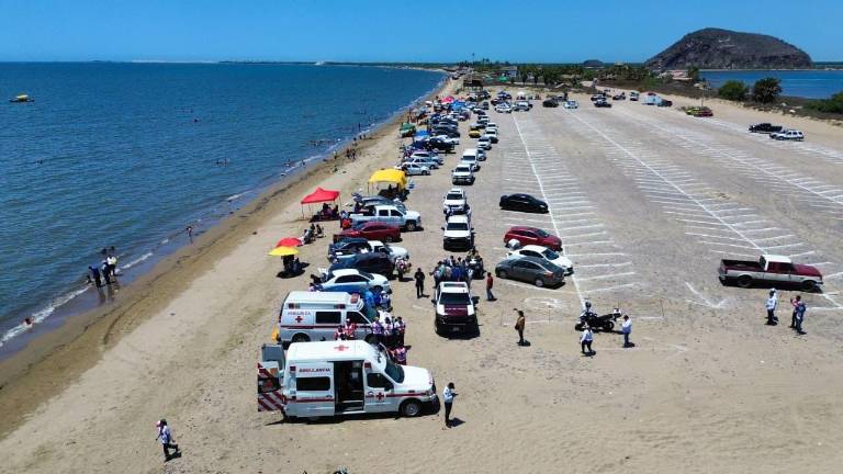 El Gobierno de Ahome alista los trabajos de rehabilitación de infraestructura en playas.