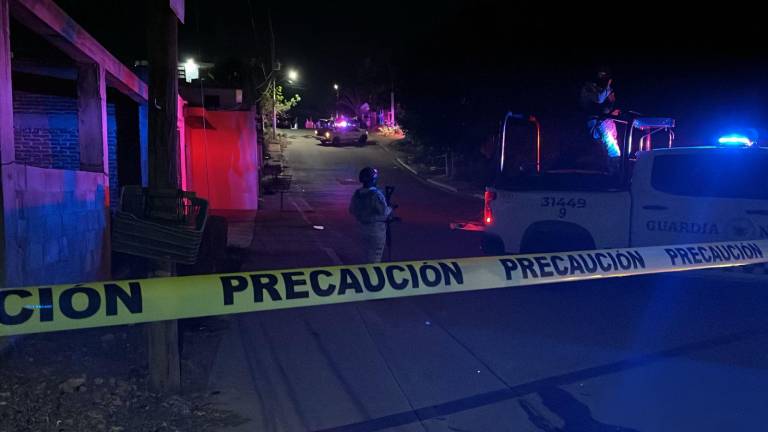 Los hechos ocurrieron sobre la calle Apolo, entre las calles Benito Flores y Sanalona.