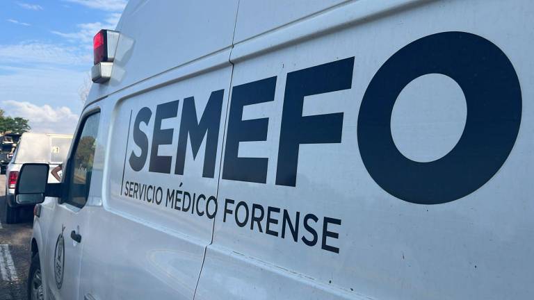 El cuerpo de la víctima fue trasladado a las instalaciones del Semefo.