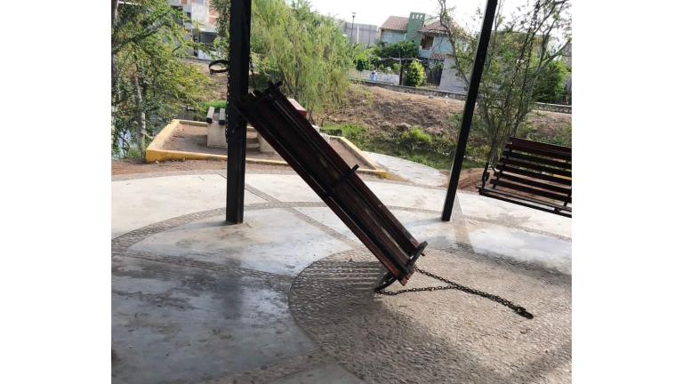 Vandalizan espacios públicos de Laguna del Iguanero en Rosario