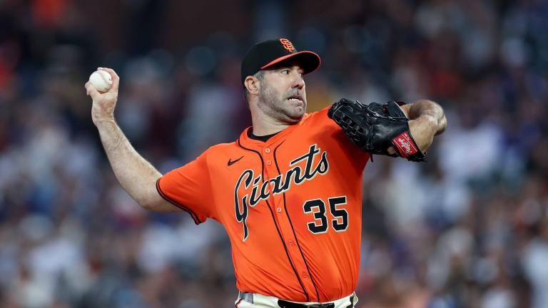 Justin Verlander está en busca de una oferta que sea de su agrado para estampar su firma.