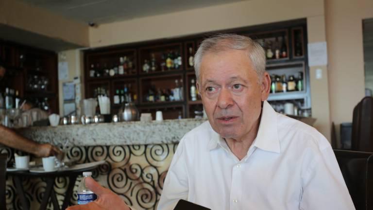 Renuncias al PAS tienen trasfondo político, no se descartan más bajas dentro del partido, señala Corrales Burgueño