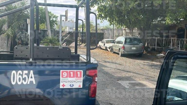 El inmueble fue resguardado por elementos de los tres órdenes de gobierno.