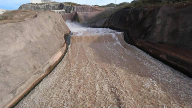 $!Hace ocho días Jumapam aseguró que el agua turbia duraría 10 días, ahora dice que se prolongará dos semanas más