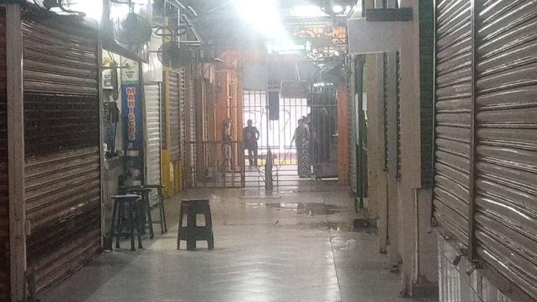 Los mercados cerraron a las 8:00 horas.