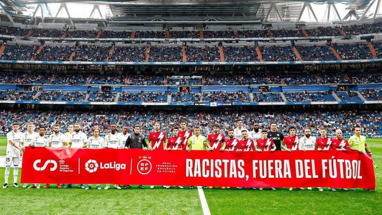 Real Madrid rinde homenaje a Vinicius en el Bernabéu