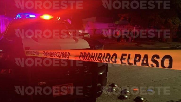 Dos personas, Ernesto y Adilene, perdieron la vida tras un ataque a balazos el jueves en el fraccionamiento Danubio; un hombre resultó lesionado.