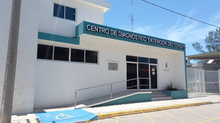 La unidad donde se realizan pruebas Covid-19 en el Hospital “Margarita Maza de Juárez”.
