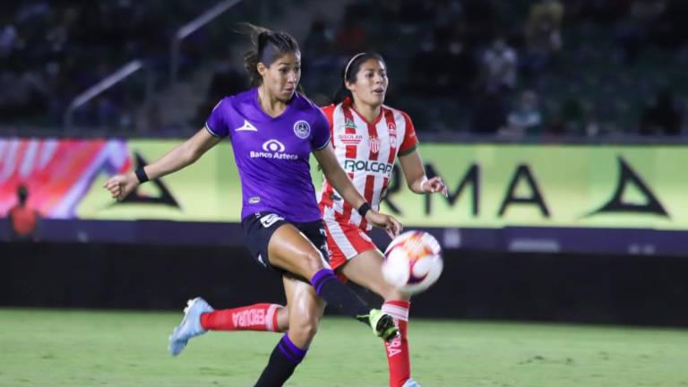 Listas las Cañoneras para recibir este domingo a La Franja