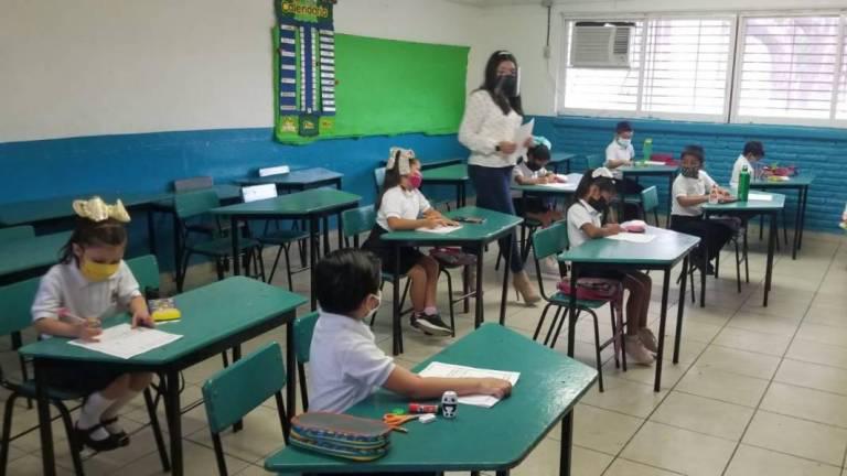 Previo a fin de clases, en Sinaloa hay 378 casos de Covid en escuelas y 137 grupos cerrados: SEPyC