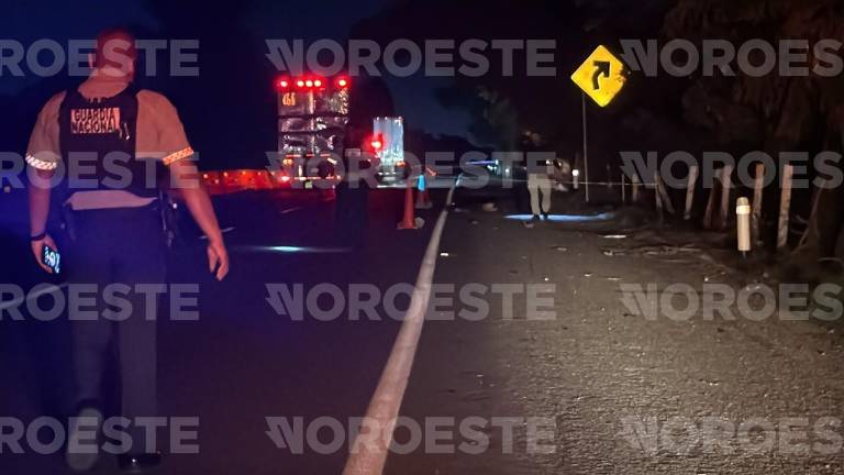El siniestro ocurrió por el carril poniente a oriente, en el kilómetro 7+500.