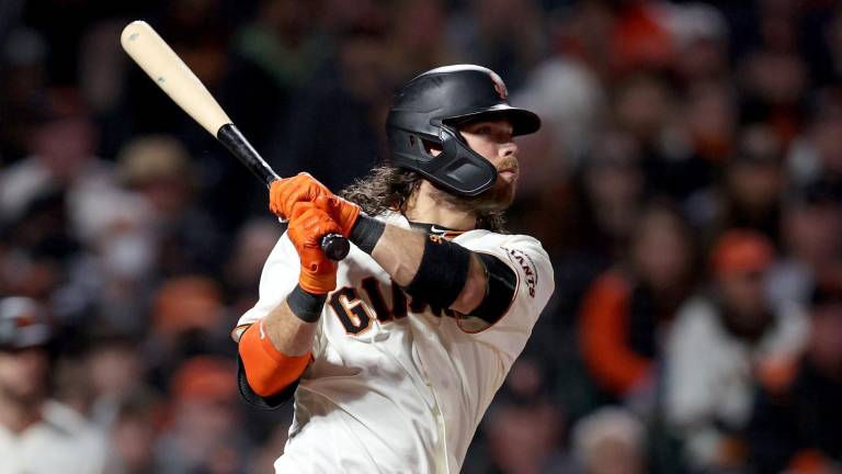 Brandon Crawford cuelga el guante.