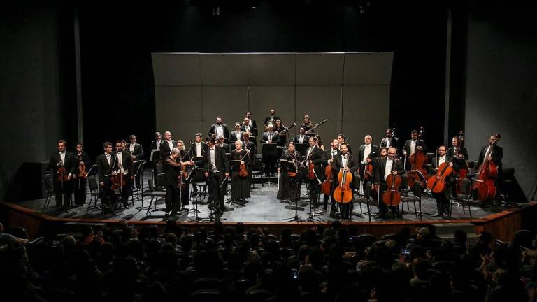 La OSSLA ofreció un brillante concierto con música de Mozart y Tchaikovsky.