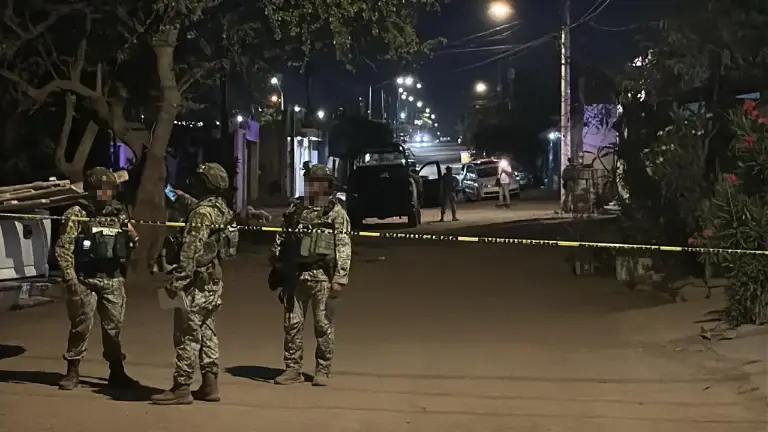 Un hombre de 49 años muere después de un ataque a balazos en la Colonia Felipe Ángeles, en Culiacán.