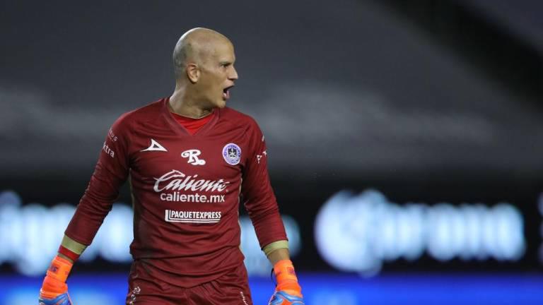 Mazatlán FC reclama al Independiente de Argentina 95 mil dólares por Sosa