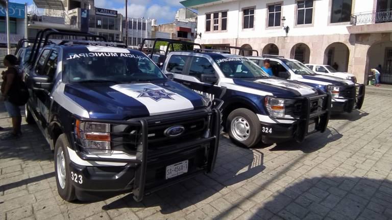 $!Gobierno de Mazatlán prevé adquirir vehículos eléctricos, para evitar ‘ordeñas’