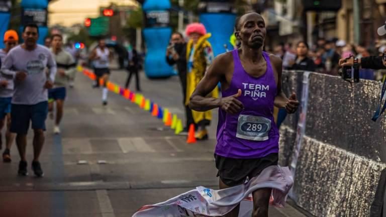 $!Keniata Robert Gaitho y capitalina Kathya García ganan el Maratón Internacional de Culiacán